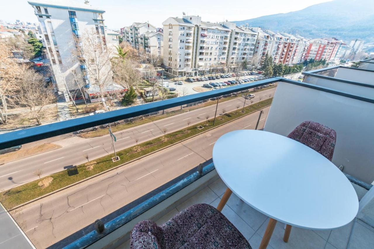 Modern ǀ 1 Bedroom ǀ Wifi スコピエ エクステリア 写真